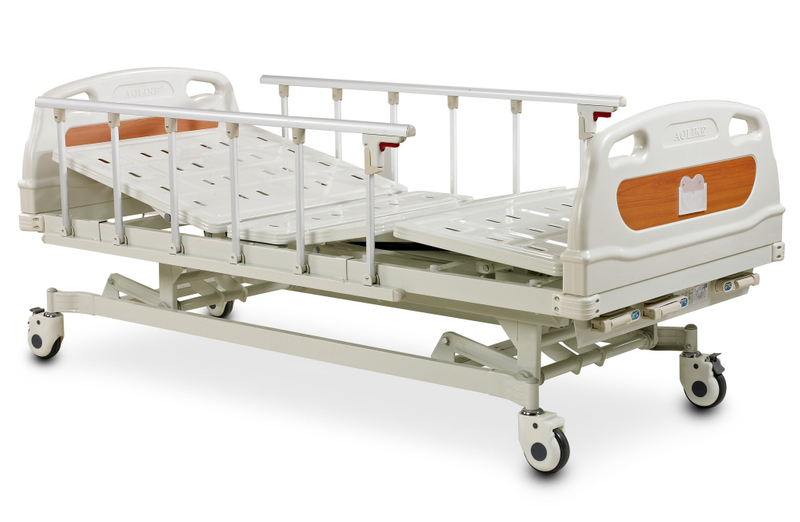 3 crank high quality and inexpensive MANUAL hospital bed